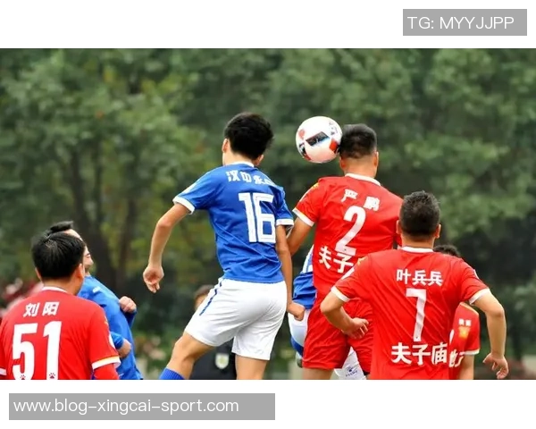 肥猫足球:探索足球世界的乐趣与激情,带你领略精彩赛事与球员风采 肥猫足球:探索足球世界的乐趣与激情,带你领略精彩赛事与球员风采